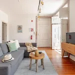 Апартаменти Wonderful At Jardim Do Tabaco 50904 Al Лісабон