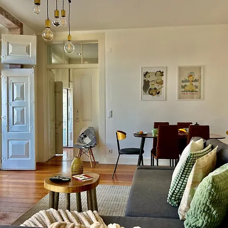 Apartment Wonderful At Jardim Do Tabaco 50904 Al Lisbon