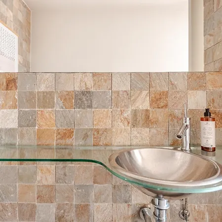 Apartment Wonderful At Jardim Do Tabaco 50904 Al *